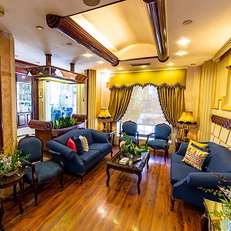 Comfort Hotel Suites-2