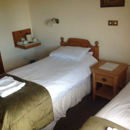 The Glan Yr Afon Inn-3