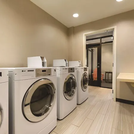 Home2 Suites By Hilton Parc Lafayette-3