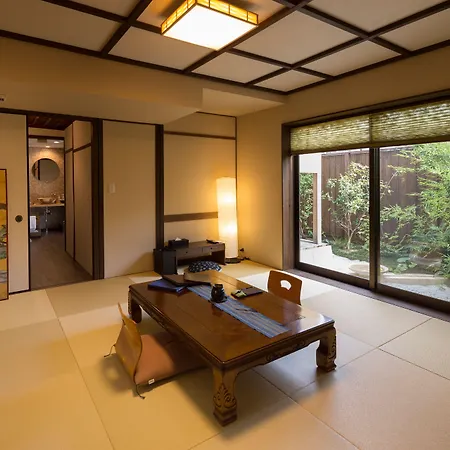 Nazuna Kyoto Nijo-Jo-3