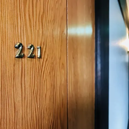 Shakespeare Hotel - Vacation Stay 99913V-3