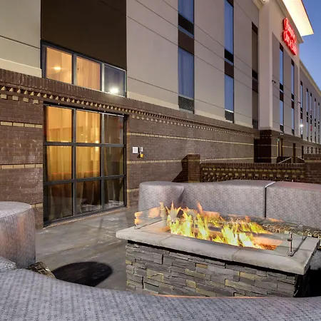 Hampton Inn & Suites Cordele-3