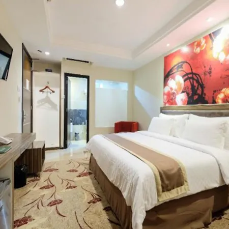 Travellers Hotel Phinisi-2