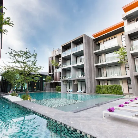 Maya Phuket Airport Hotel-Naiyang Beach-3