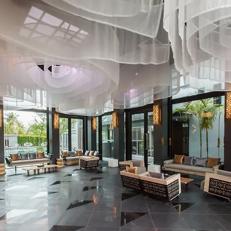 Maya Phuket Airport Hotel-Naiyang Beach-2