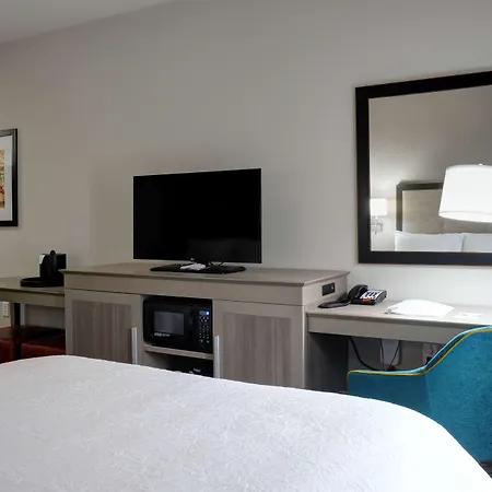 Hampton Inn & Suites Ardmore-2