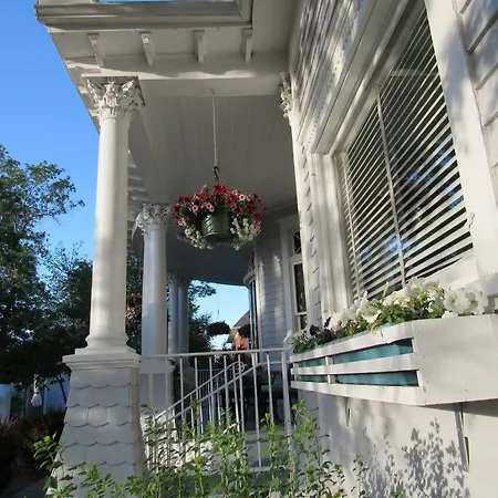 The St. Mary'S Inn, Bed And Breakfast-3