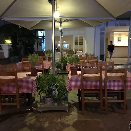 Unver Hotel-2
