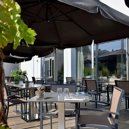 Ac Hotel By Marriott Marseille Prado Velodrome-3