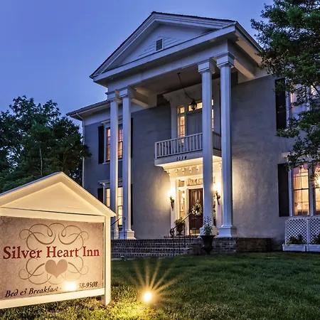 Silver Heart Inn & Cottages-2