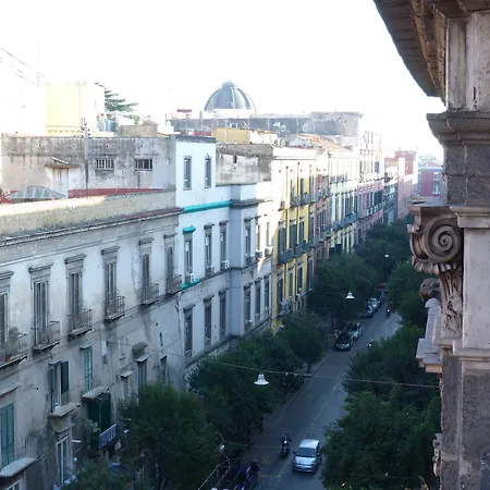Il Ventre Di Napoli " Costantinopoli"-2