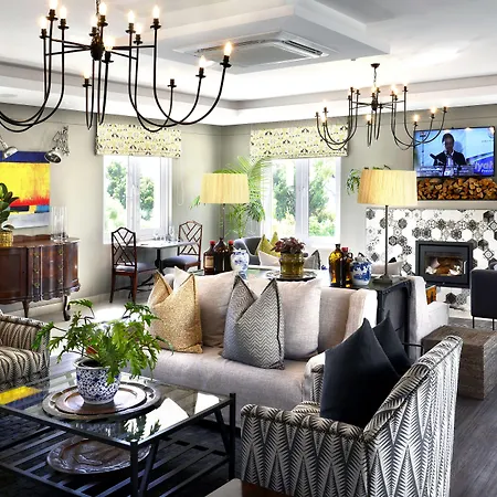 Franschhoek Boutique Hotel - Lion Roars Hotels & Lodges-2