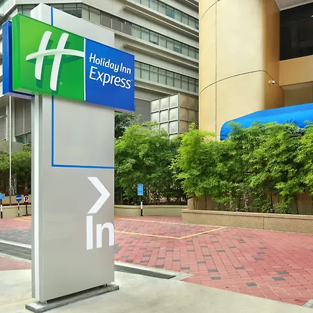 Holiday Inn Express Kuala Lumpur City Centre By Ihg-3