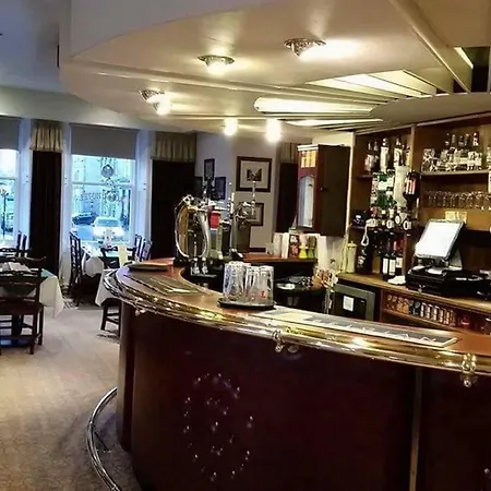 The Royal Hotel Tain-2