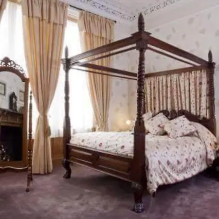 The Royal Hotel Tain-3