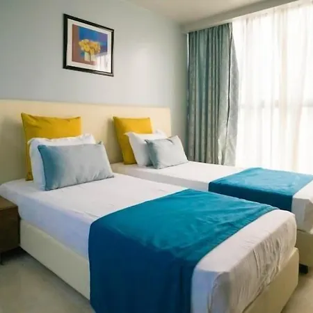Hotel Adef-3