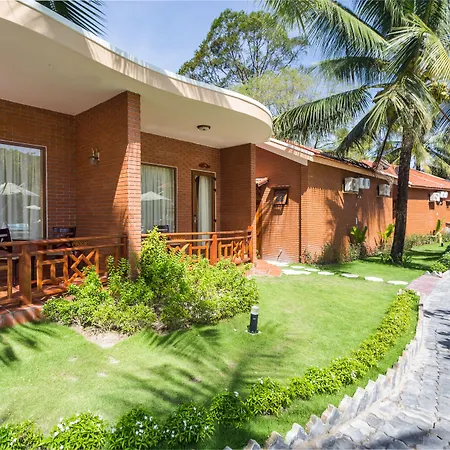 Gold Coast Phu Quoc Beach Resort-2