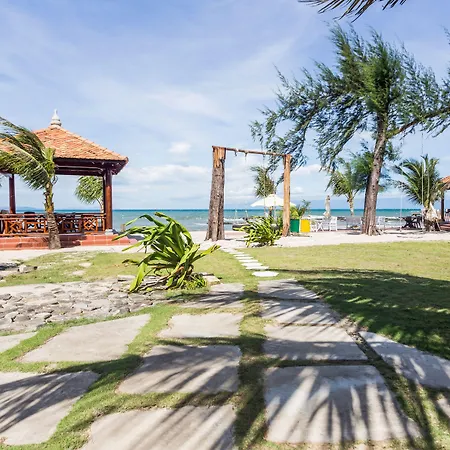 Gold Coast Phu Quoc Beach Resort-2