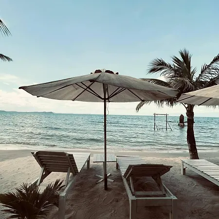 Gold Coast Phu Quoc Beach Resort-3