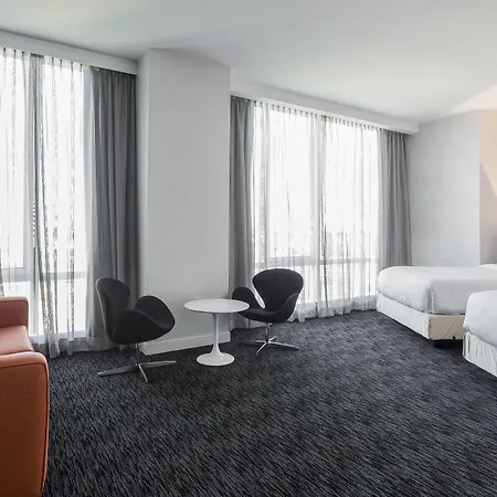 Courtyard By Marriott Long Island City/New York Manhattan View-2