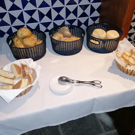 Hotel Casa Hintze Ribeiro-2