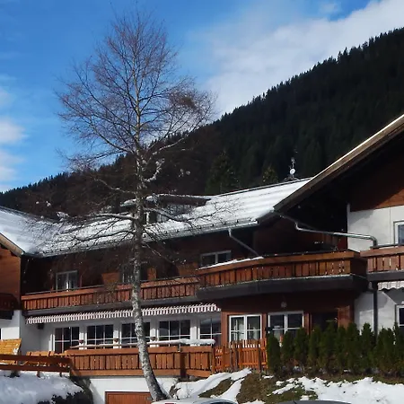 Alpenhotel Widderstein-3