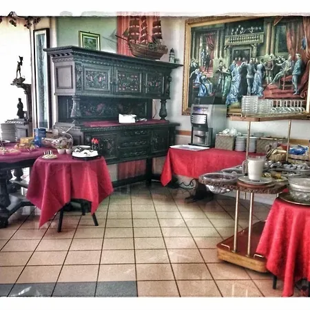 Hotel Settebello B&B-2