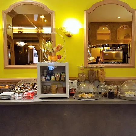 Contact Hotel Le Provence-2