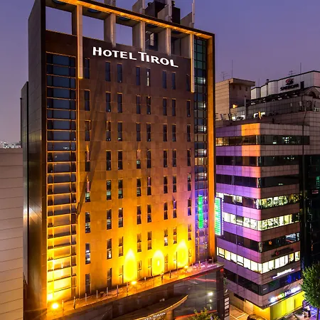 Hotel Tirol-3