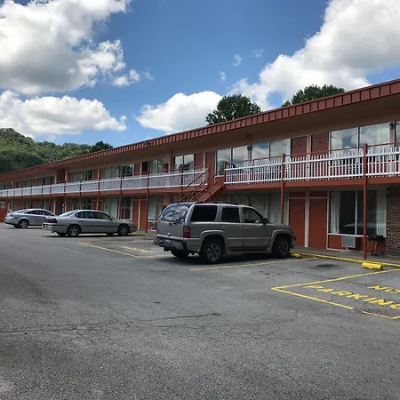 Daniel Boone Motor Inn-3