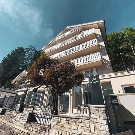 Hotel Le White - Le 42 Restaurant-3