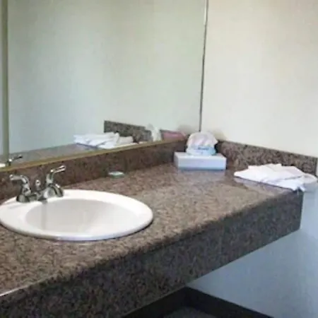 Desert Inn Motel-2