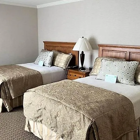 Columbus Inn-3