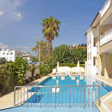 Dinara Apart Hotel-3