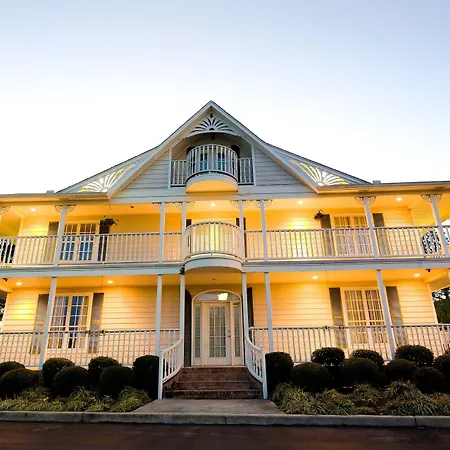 Plantation Oaks Suites & Inn Millington-3