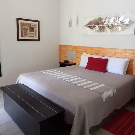 Turaco Lodge - No Loadshedding-2