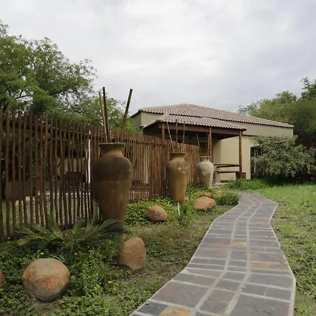 Turaco Lodge - No Loadshedding-3