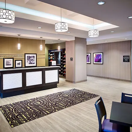 Hampton Inn By Hilton Sarnia/Point Edward-3