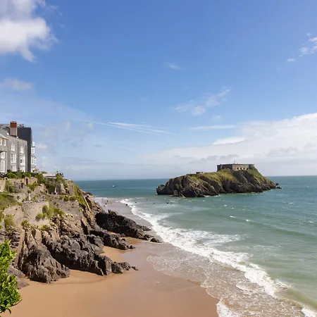 Imperial Hotel Tenby-3