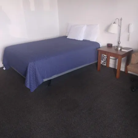 Royal Inn Casper-2
