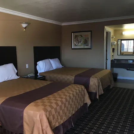 Hacienda Inn-3