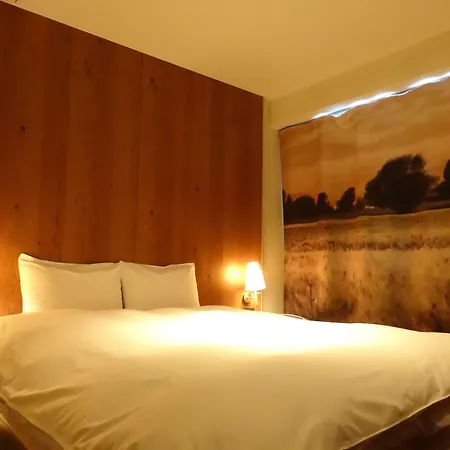 The Wall Hotel-2