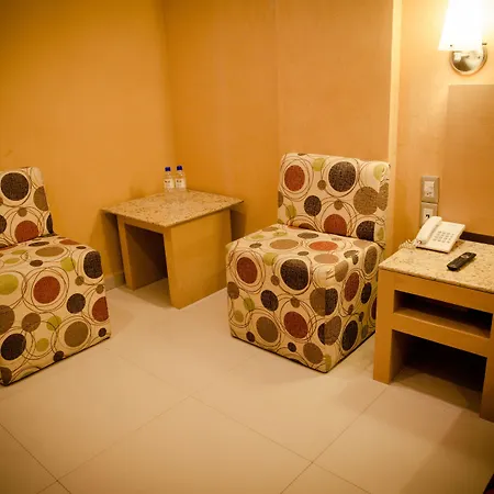 Hotel Grand Reyes-3