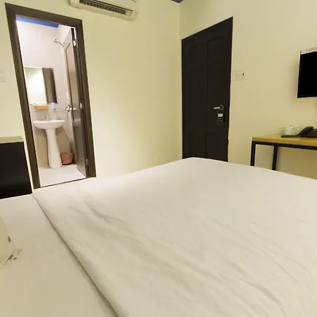 A In Hotel-3