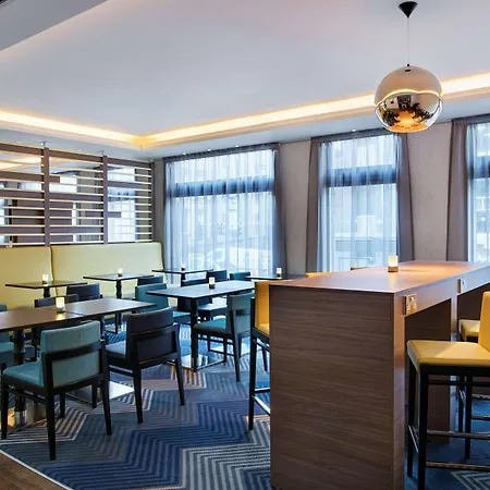Hampton By Hilton Glasgow Central-2