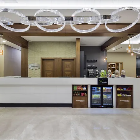 Hampton By Hilton Istanbul Atakoy-3