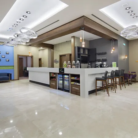 Hampton By Hilton Istanbul Atakoy-3