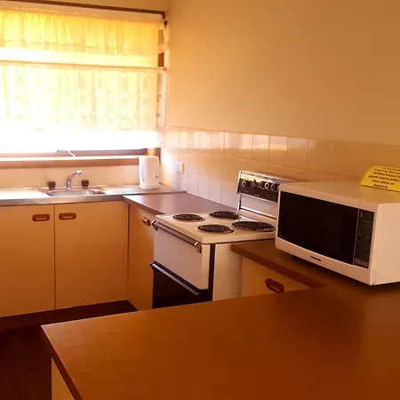 Centrepoint Motel Deniliquin-2