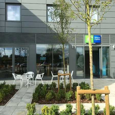 Holiday Inn Express St. Albans - M25, Jct.22-3