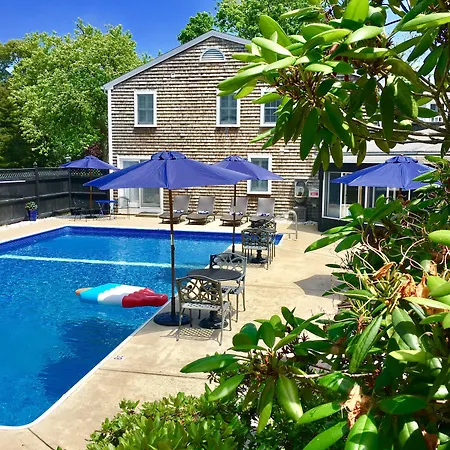 The Platinum Pebble Boutique Inn - Adults Only Property-3